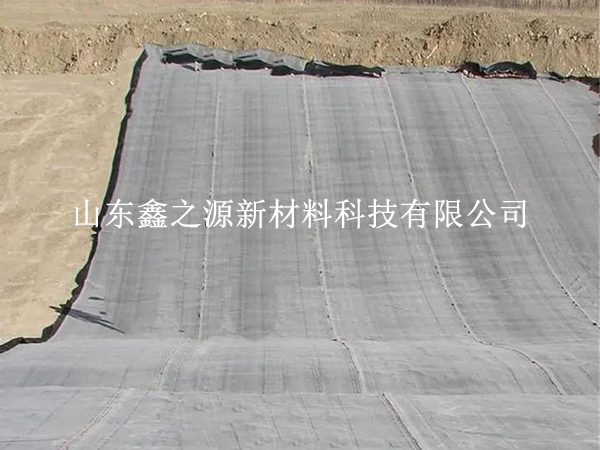 膨潤(rùn)土防水毯鋪設(shè)施工注意事項(xiàng)：確保防水效果，注重細(xì)節(jié)與創(chuàng)新
